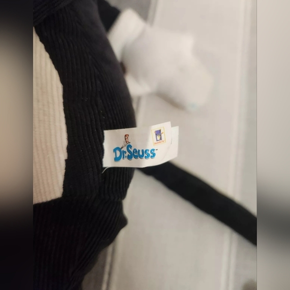 Dr. Seuss Cat in The Hat Corduroy Plush  21" - Picture 3 of 12